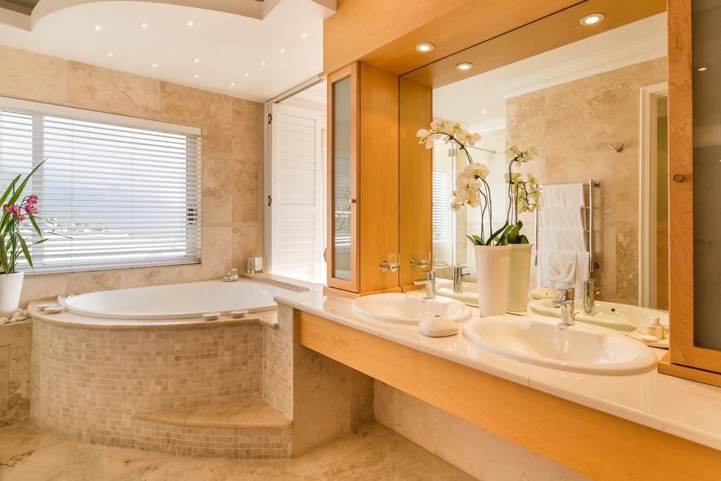 Atlantique Villa Camps Bay 4-Bedroom Luxury Villa Le Cap Extérieur photo